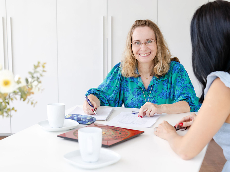 feng shui master Lucy Richardson provides consultations for rental homes feng shui master Lucy Richardson provides consultations for rental homes