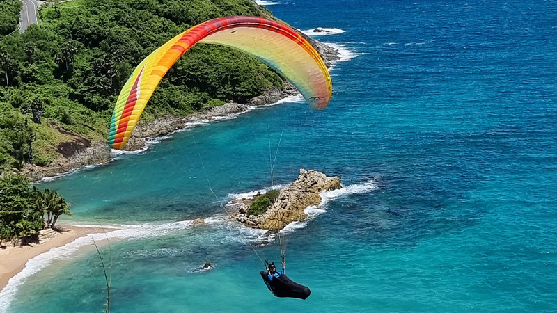 paragliding in Hong Kong and Asia