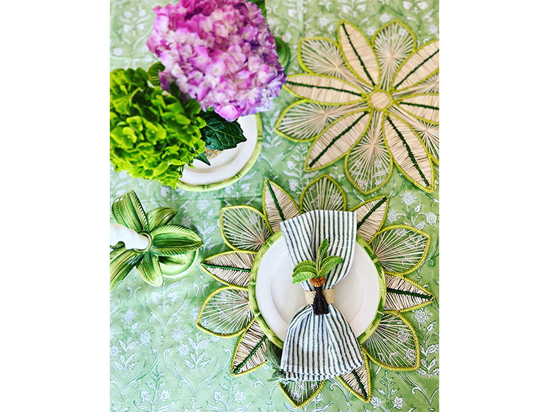 tropical table setting napkins plates and table linen