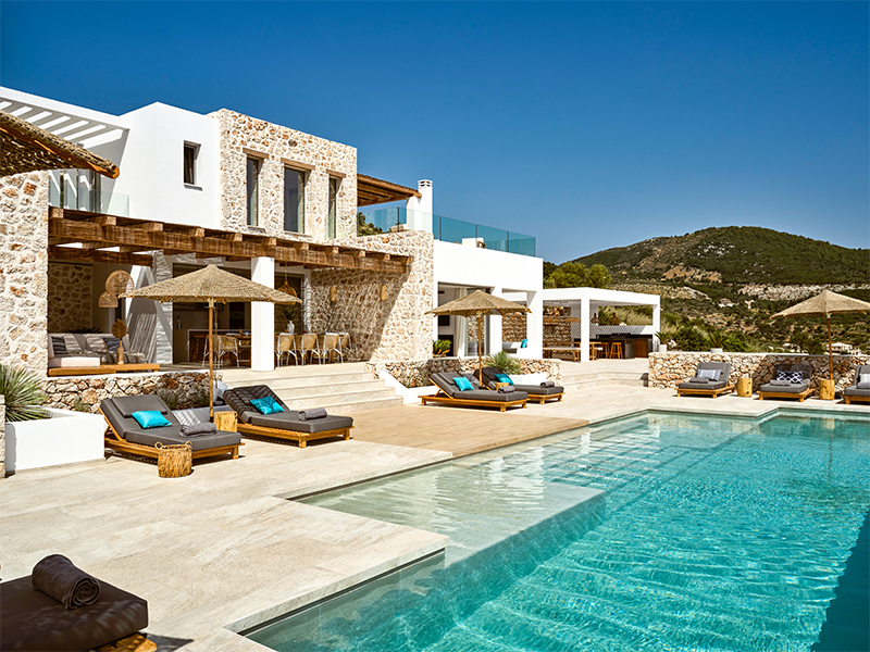 Villa holidays in Greece greek island