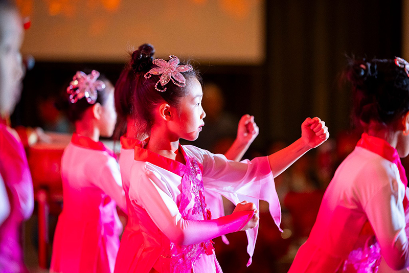 Bilingual Programme immersion in Chinese - performance by SJII students