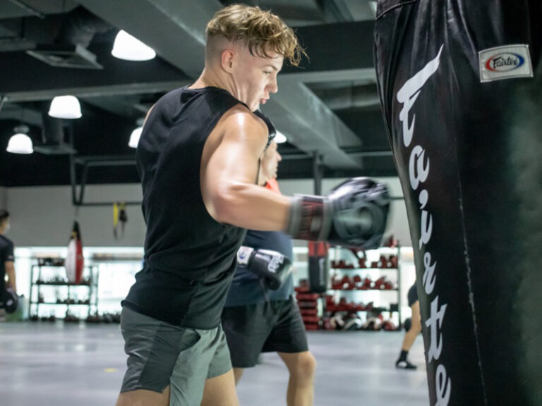 Mixed Martial Arts Singapore Evolve MMA Reviews