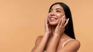 Aesthetic clinics in Singapore for clinical facials and pigmentation facials for glowing skin