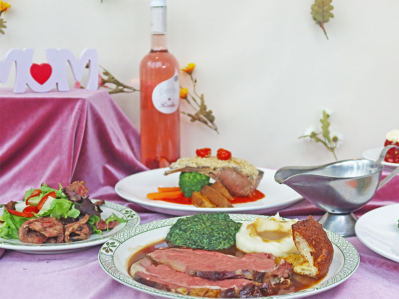 Lawry's The Prime Rib Singapore - Mother's Day date ideas