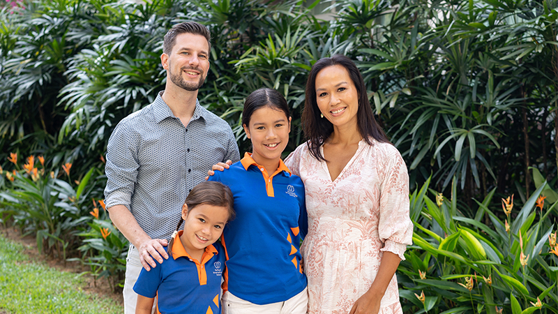 image of smiling family from Holland dutch british International School in singapore