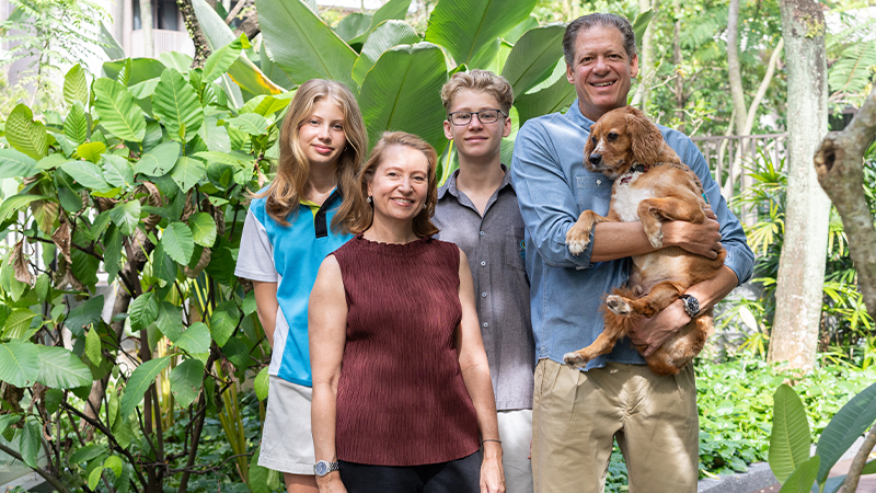 image of Nexus IB International School in Singapore family with dog