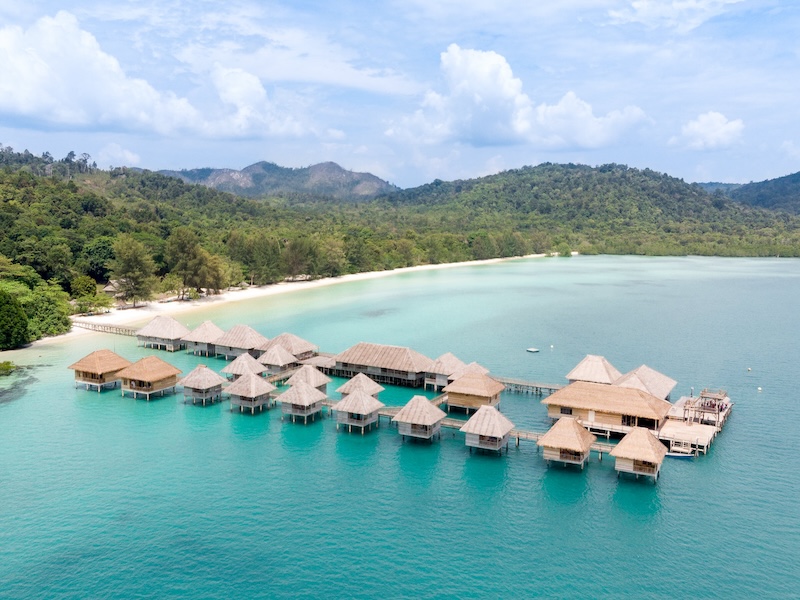 Telunas Beach Resort and Telunas Private Island, beach wedding and anniversary ideas