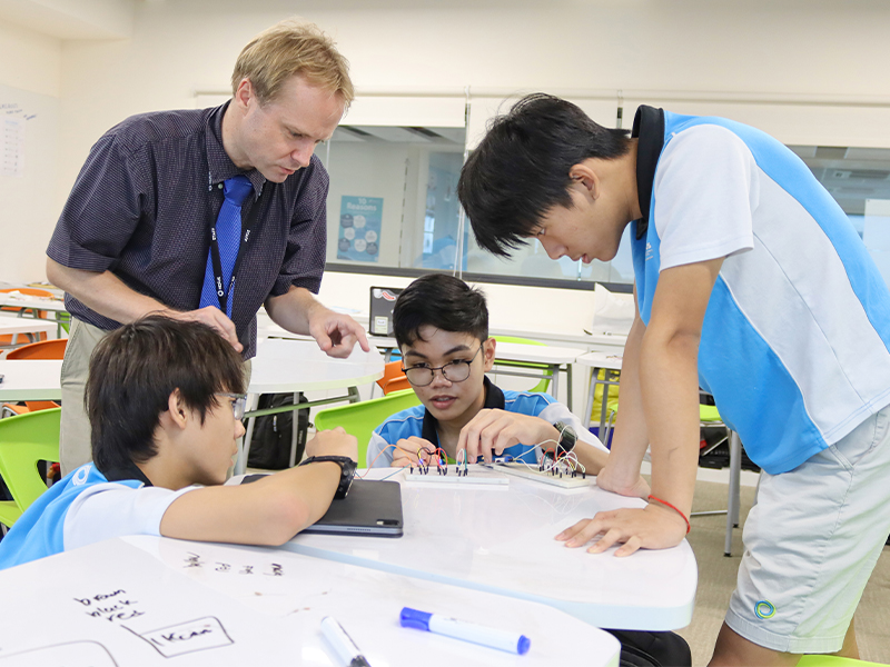 exploring STEM concepts during Arduino coding club