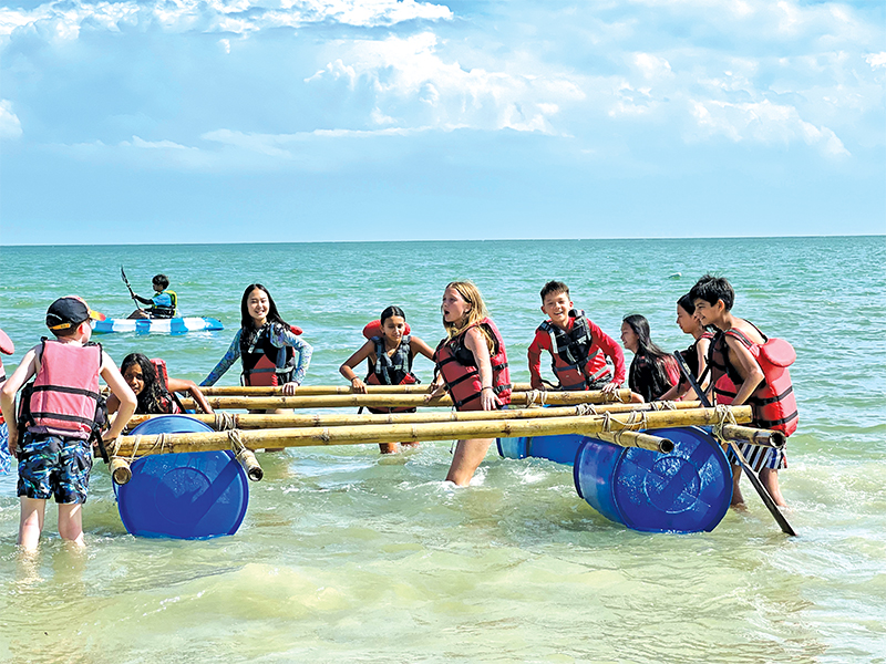 rafting - SAS international students