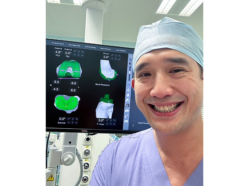 Dr Alan Cheung Island Orthopaedic Clinic hip operation robotic surgery hip and knee replacement surgery