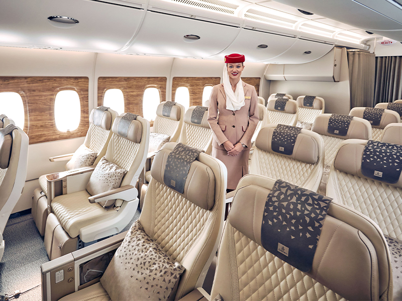 premium economy emirates to dubai 