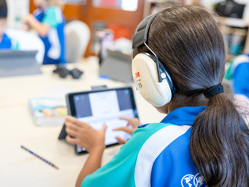 noise cancelling headphones at UWCSEA