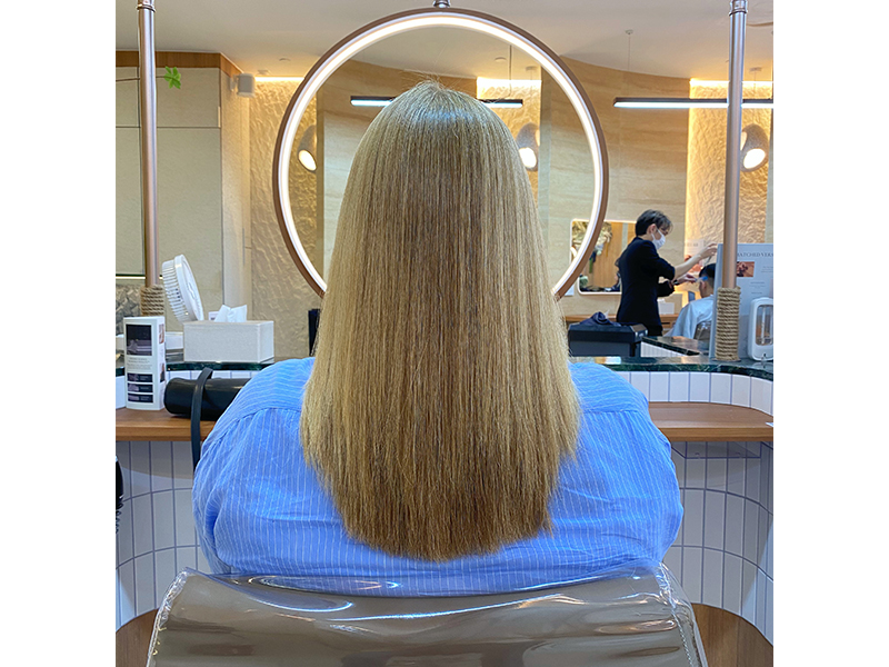Chez Vous Hair straightening treatments, keratin treatments and anti frizz treatments for frizzy hair