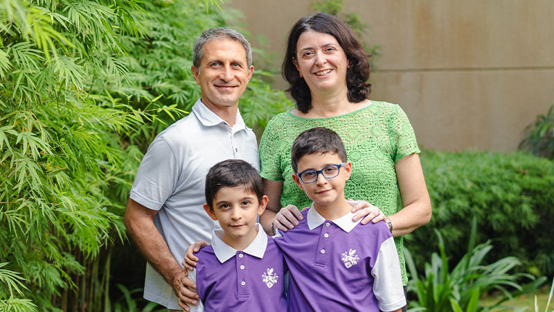 image of parents with sons in one of the top international schools in Singapore - Perse