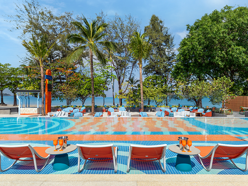Endless Summer beach club - hotel in phuket