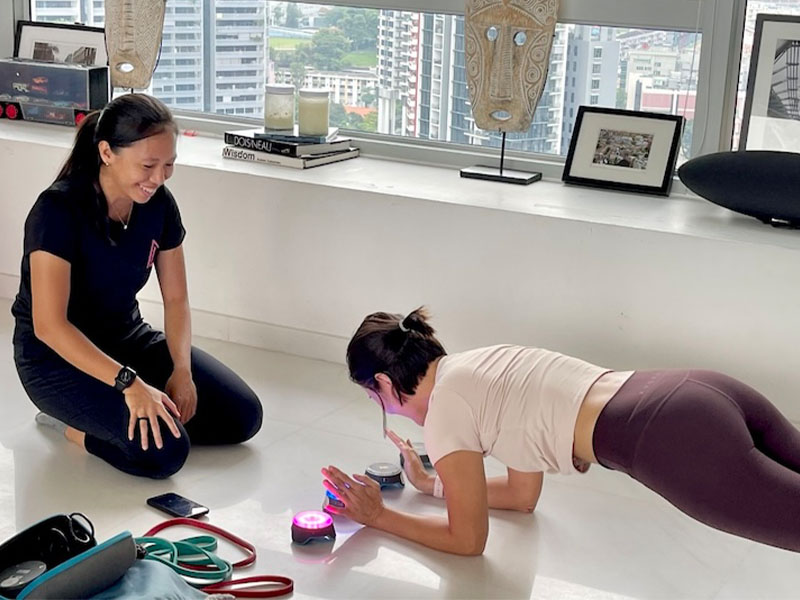 Athleaders - best personal trainers in Singapore - personal trainer lose weight or tone up 