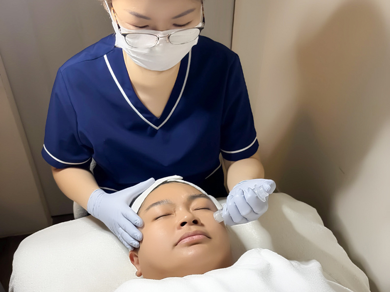 Chez Moi de Beauty Anti-ageing skin rejuvenation treatment in Singapore - skin tightening, ultherapy, facial for wrinkles and more