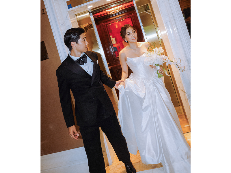 Ron & Rich - tailors in Singapore for bespoke suits, wedding suits, tuxedos in Singapore and alteration services