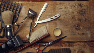 Barbers in Singapore, hair salons for men, good hair products for men and men's haircuts