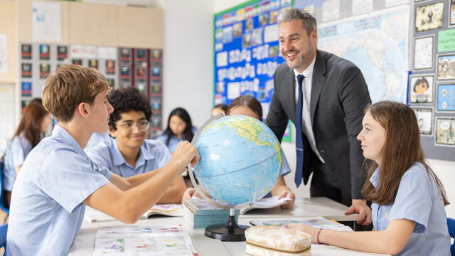 senior school learning experiences - North London Collegiate School Singapore