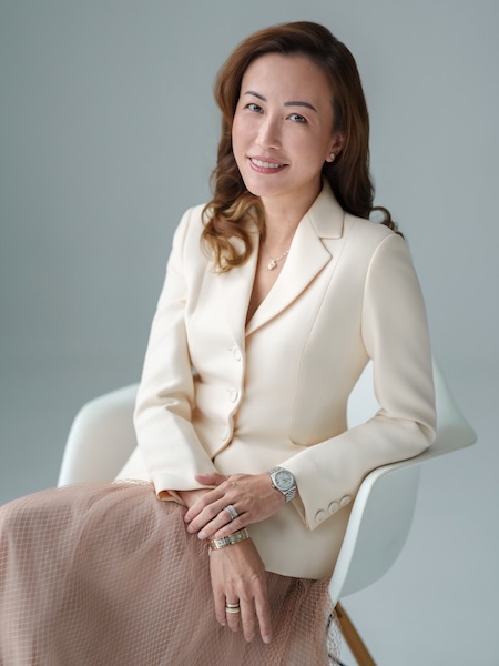 Dr Angeline Yong, dermatologist in Singapore - founder of Angeline Yong Dermatology and SSKINS Medispa - skin treatments and good facials in Singapore for dry skin, signs of ageing, acne prone skin and more Dr Angeline Yong, dermatologist in Singapore - founder of Angeline Yong Dermatology and SSKINS Medispa - skin treatments and good facials in Singapore for dry skin, signs of ageing, acne prone skin and more