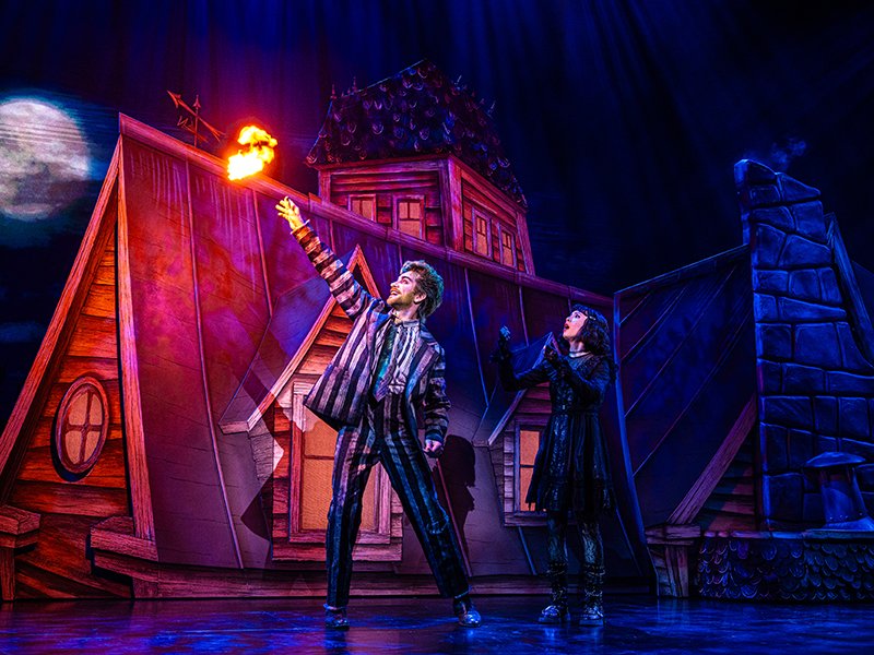 watch Andy Karl, Karis Ok at Esplanade