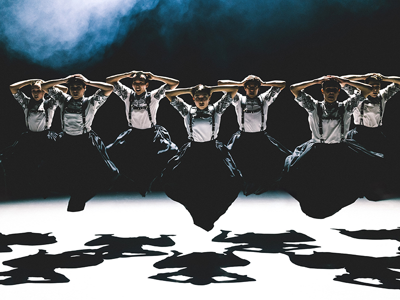 Folka contemporary dance - NDT 2