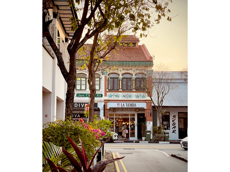 La Tienda on Joo Chiat Road - shopping in Singapore for Spanish and Mediterranean style fashion and gifts - Eva Vidal