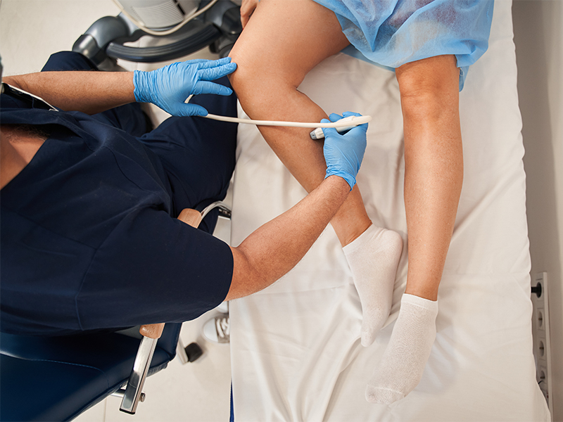 What is peripheral vascular disease - DR LEONG CHUO REN from The Vascular & Endovascular Clinic in Singapore discusses the symptoms and causes.