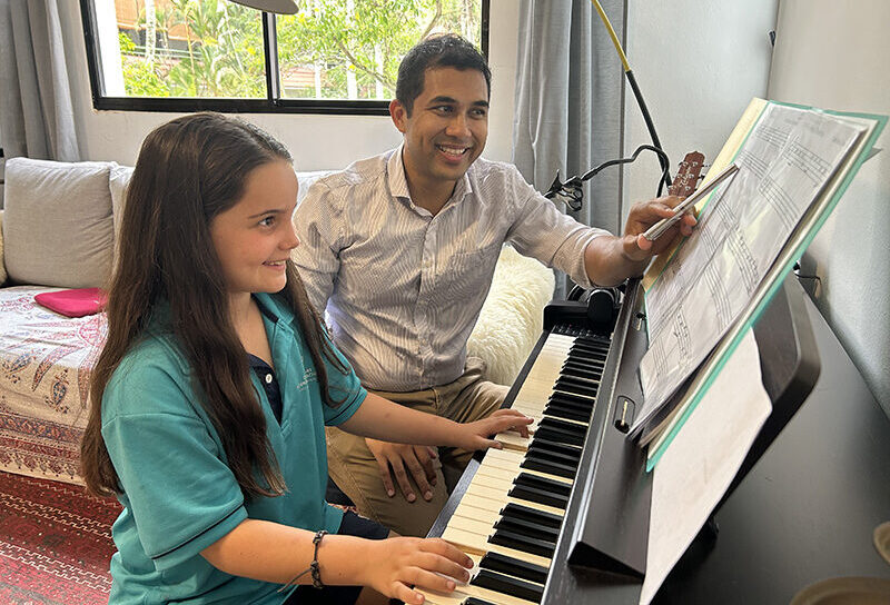Hogan Music Academy - Nikhil Hogan - piano lessons at home 