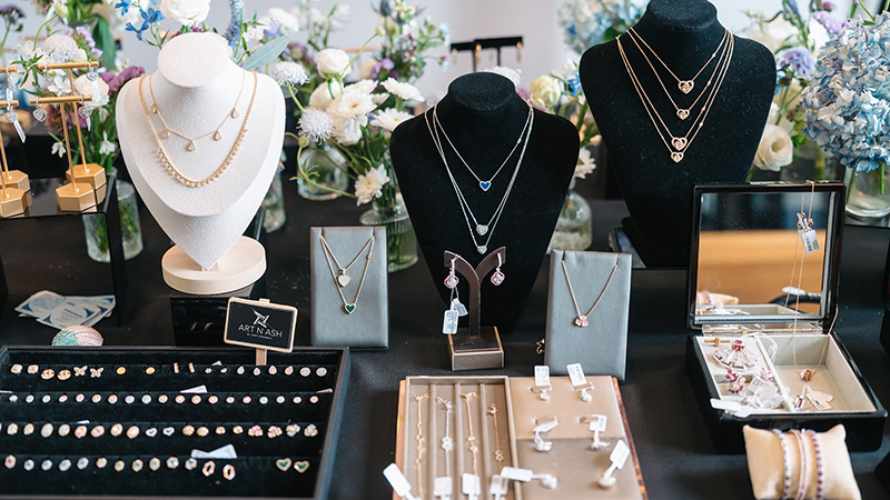 Art N Ash Jewellery Showcase