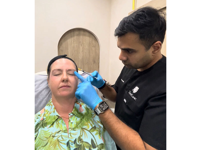 Eyelash extensions in Singapore, eyebrow embroidery, misty brows and powder brows, eyebrow lift in Singapore