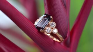 Coloured gems - Singapore jewellery brand Edelgems for natural coloured gemstones - emerald, ruby, sapphire, paraiba tourmaline, morganite, spinel