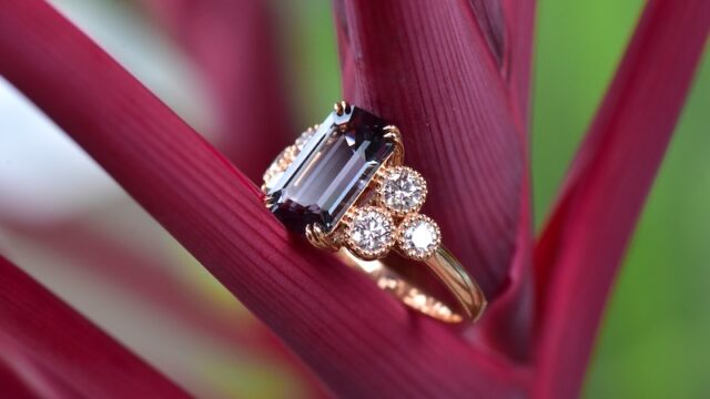 Coloured gems - Singapore jewellery brand Edelgems for natural coloured gemstones - emerald, ruby, sapphire, paraiba tourmaline, morganite, spinel