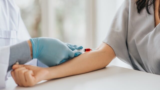 MCED blood tests for cancer markers in Singapore - cancer symptoms - can a blood test detect cancer?