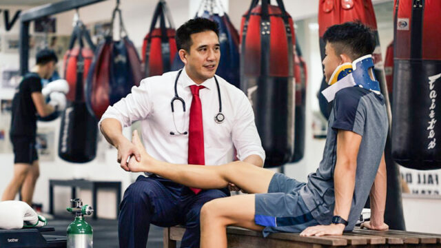 ACL injuries and ACL tears - Dr Alan Cheung from International Orthopaedic Clinic in Singapore - can an ACL heal on its own?