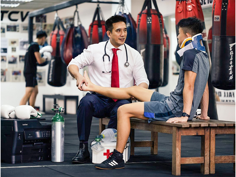 ACL injuries and ACL tears - Dr Alan Cheung from International Orthopaedic Clinic in Singapore - can an ACL heal on its own?