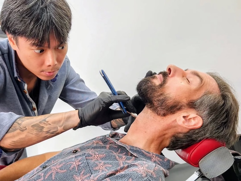 Will I Shave 'barbershop near me' in Singapore - we review the signature haircut and shave at Will I Shave near Great World with a Singapore barber.