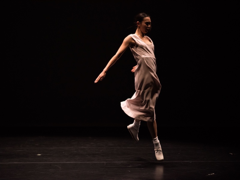 Contemporary dance in Singapore at Esplanade - Theatres on the Bay for da:ns focus - Fase, Four Movements to the Music of Steve Reich by Anne Teresa De Keersmaeker / Rosas (Belgium)