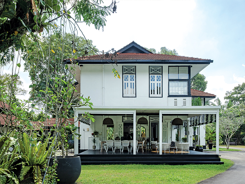Black and white living space havana