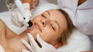 Aesthetic clinics and medispa (medical spa) for clinical facials, glowing skin, sun spots, wrinkles, pigmentation