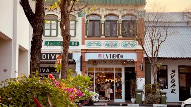 La Tienda on Joo Chiat Road - outfit inspiration, summer dresses, sunglasses, handbags, sandals, jewellery - shopping in Singapore