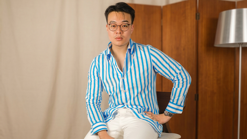 Smart casual wear for women and men, casual shoes and casual wear in Singapore, tailored shirts, casual dresses, accessories