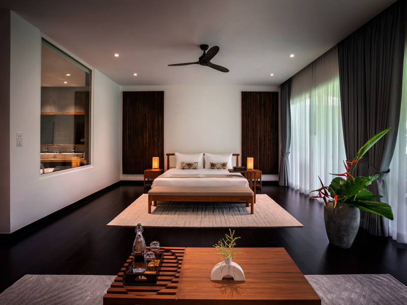 Luxury Suite Bungalow bedroom