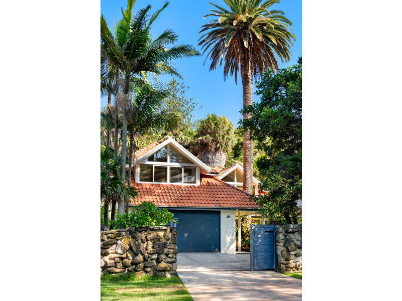 beach house in sydney