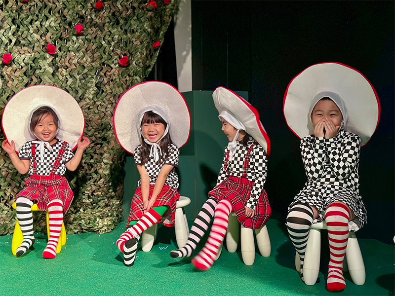 musical theatre performance - Mini Stars
