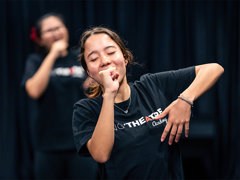 learn to perform at Sing'theatre Academy