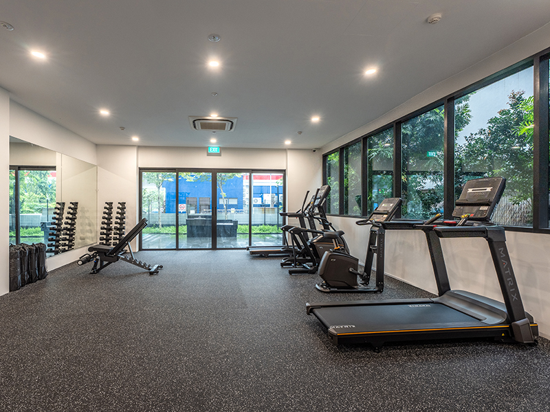 modern gym at short term property lease in Signapore